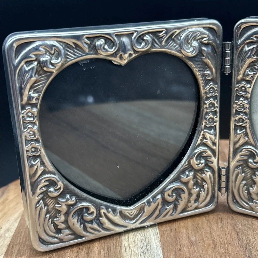 silver plated Hearts Picture Attached Frames